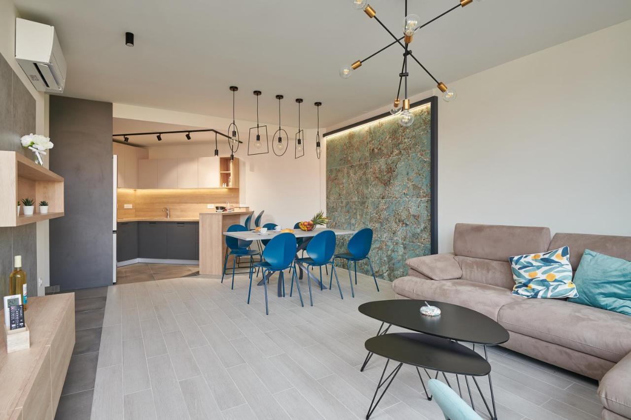 Tiffany Apartament *